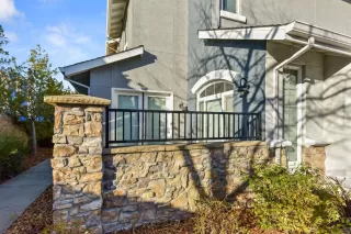 Photo #5: 226010081 Listing