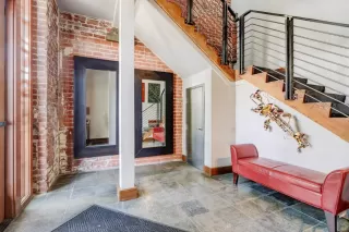 Photo #1: 226010195 Listing 