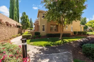 Photo #1: 226010333 Listing 