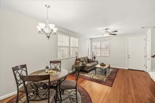 Photo #5: 226010333 Listing 