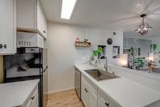 Photo #6: 226010775 Listing 