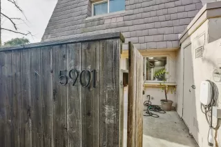 Photo #2: 226011313 Listing