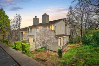 More Details about MLS # 226011402 : 13017 LINCOLN WAY #92