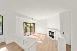 Photo #2: 226011402 Listing 