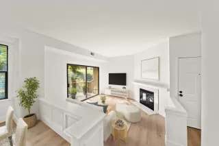 Photo #3: 226011402 Listing 