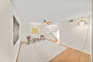 Photo #3: 226011894 Listing 