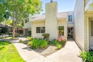 Photo #1: 226011946 Listing 