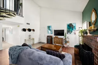 Photo #5: 226011946 Listing 