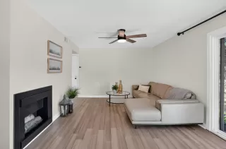 Photo #4: 226012170 Listing