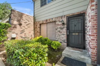 Photo #4: 226012217 Listing 