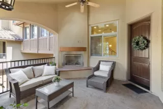 Photo #4: 226012249 Listing 