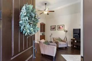 Photo #5: 226012249 Listing 