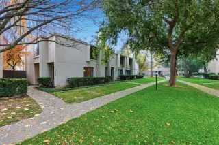 Photo #1: 226012778 Listing 