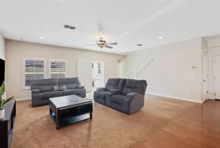 Photo #4: 226013280 Listing 