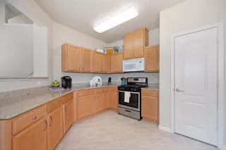 Photo #4: 226014260 Listing 