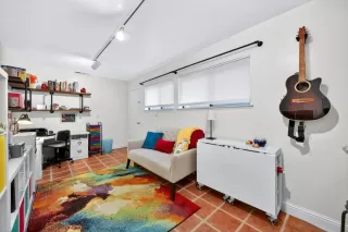 Photo #4: 226014438 Listing 