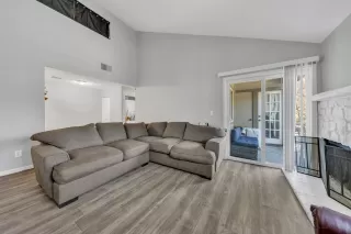 Photo #5: 226014523 Listing 