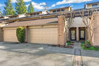 Photo #1: 226014850 Listing 