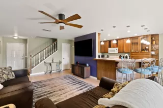 Photo #4: 226014850 Listing 