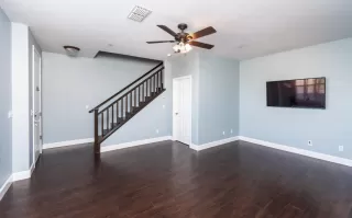 Photo #3: 226015028 Listing 