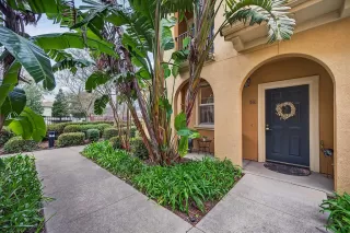 Photo #1: 226015557 Listing 