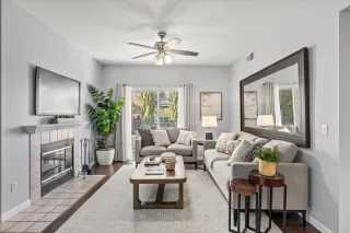 Photo #5: 226015695 Listing 