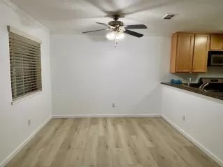 Photo #4: 226015761 Listing 