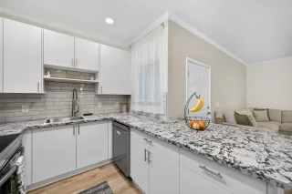 Photo #3: 226015941 Listing 