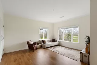 Photo #4: 226016028 Listing 