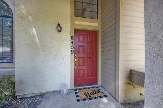 Photo #5: 226016268 Listing