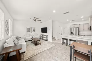 Photo #5: 226016341 Listing 