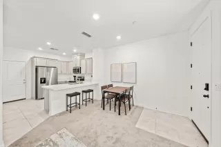 Photo #6: 226016341 Listing 