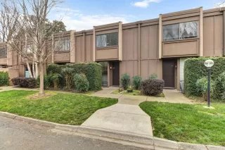 Photo #1: 226016560 Listing 