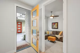 Photo #4: 226016614 Listing 