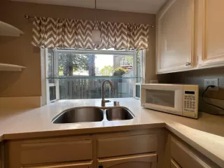 Photo #3: 226016902 Listing 