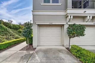 Photo #2: 226016977 Listing 