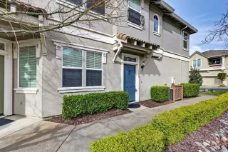 Photo #5: 226016977 Listing 