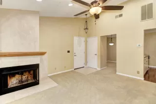 Photo #4: 226017072 Listing 