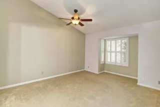 Photo #6: 226017072 Listing 