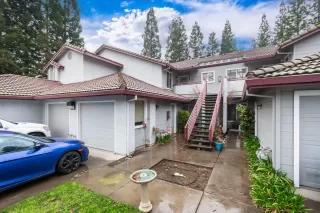 Photo #1: 226017139 Listing 