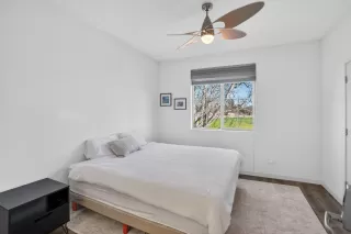 Photo #3: 226017324 Listing 