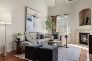 Photo #6: 226017473 Listing