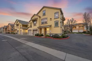 Photo #1: 226017517 Listing 