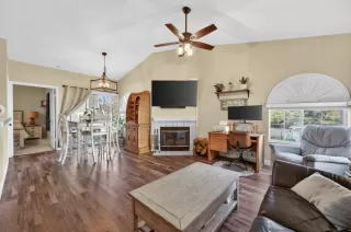 Photo #2: 226017992 Listing 