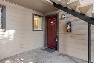 Photo #1: 226018087 Listing