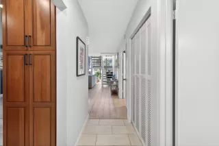 Photo #2: 226018140 Listing 