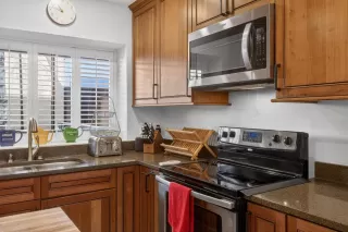 Photo #5: 226018140 Listing 