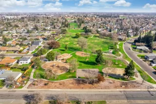 Photo #3: 226018166 Listing 