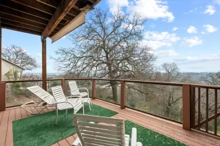 Photo #2: 226018254 Listing