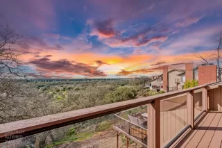 Photo #5: 226018254 Listing